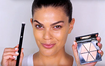 HOW TO APPLY FOUNDATION 